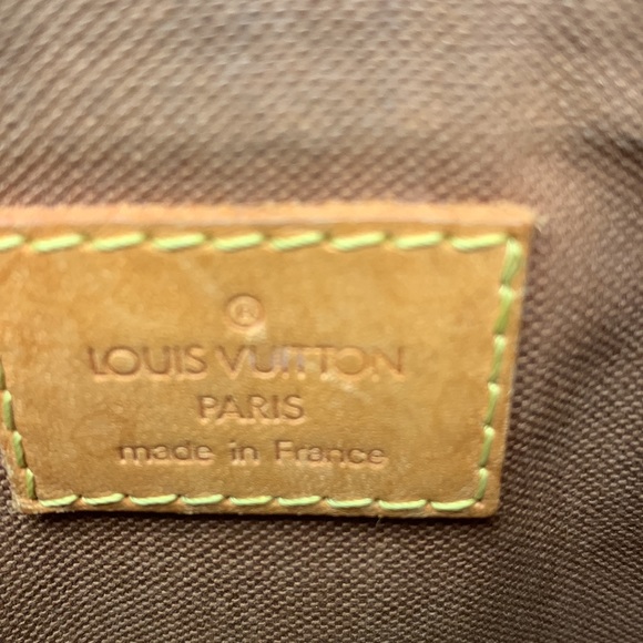 Louis Vuitton Popincourt Haut Shoulder Bag With Dustbag - Picture 15 of 16